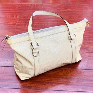 AUTH GUCCI Cream White Patent Leather Purse Bag